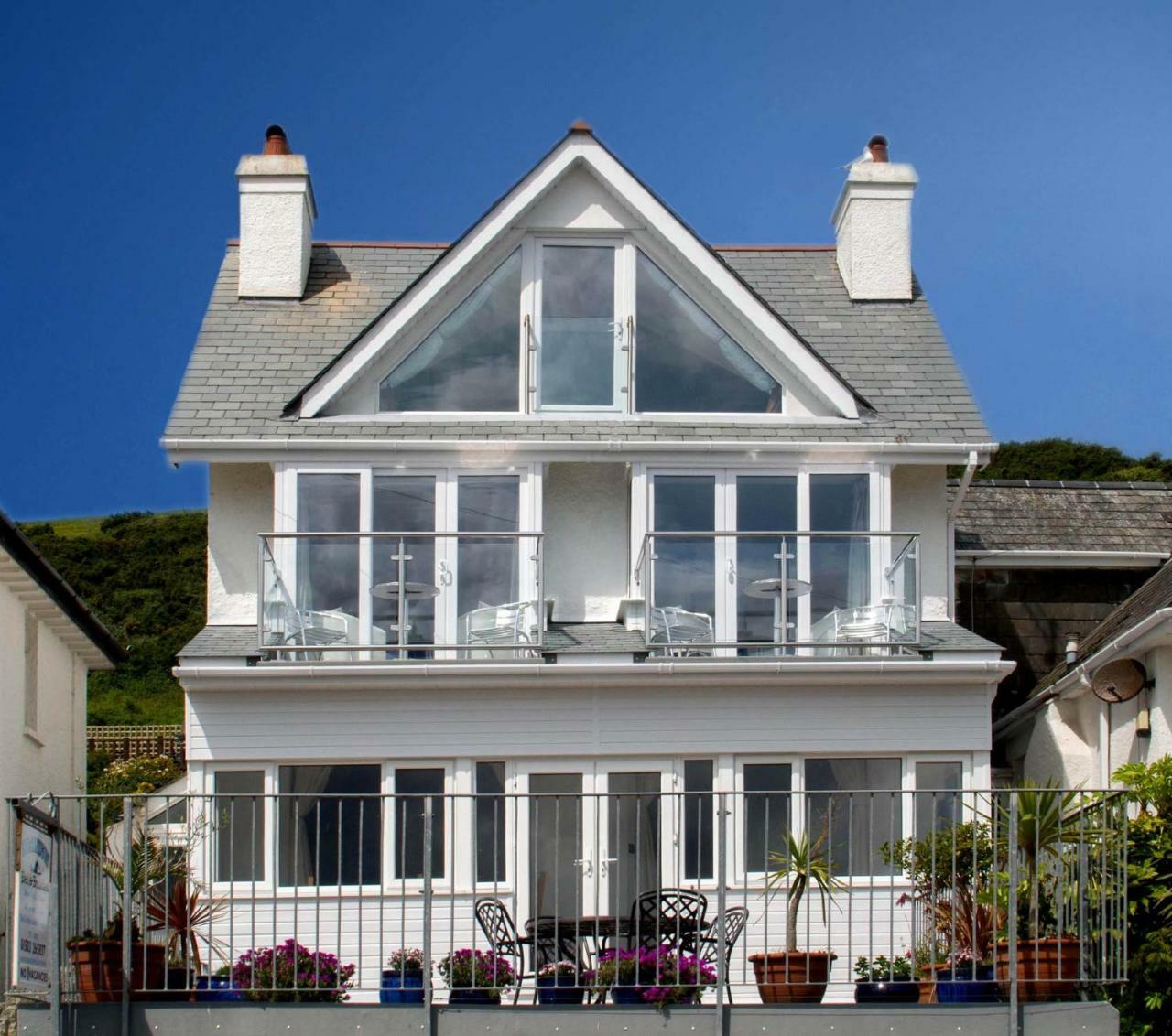 ルー Seaview Bed & Breakfast エクステリア 写真